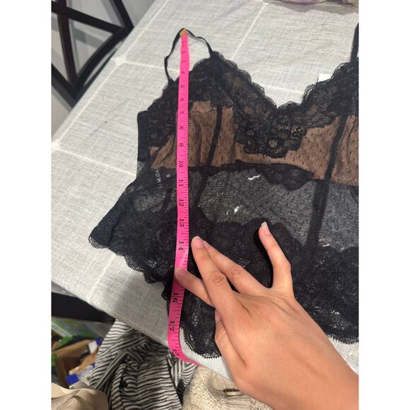 I.AM.GIA. Skye Black Lace Handkerchief Cami Size Small EUC - Picture 7 of 7